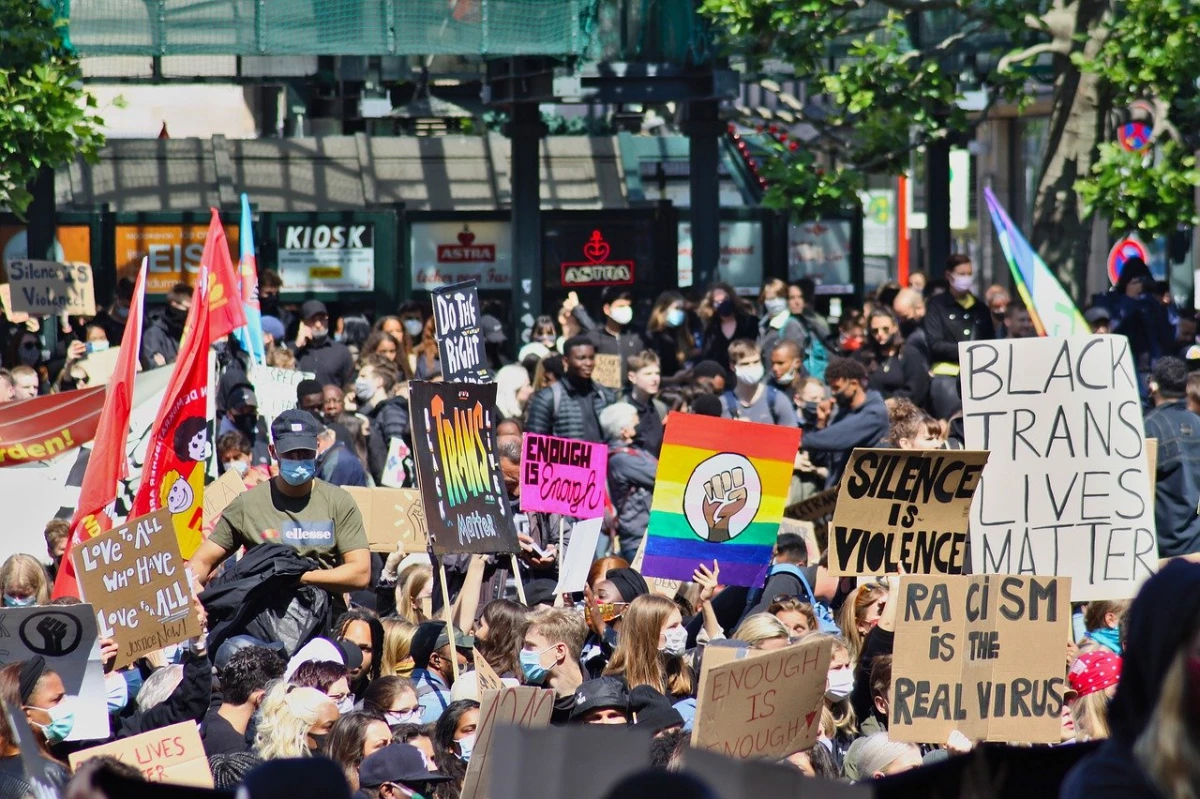 A BLM protest happening in NYC.