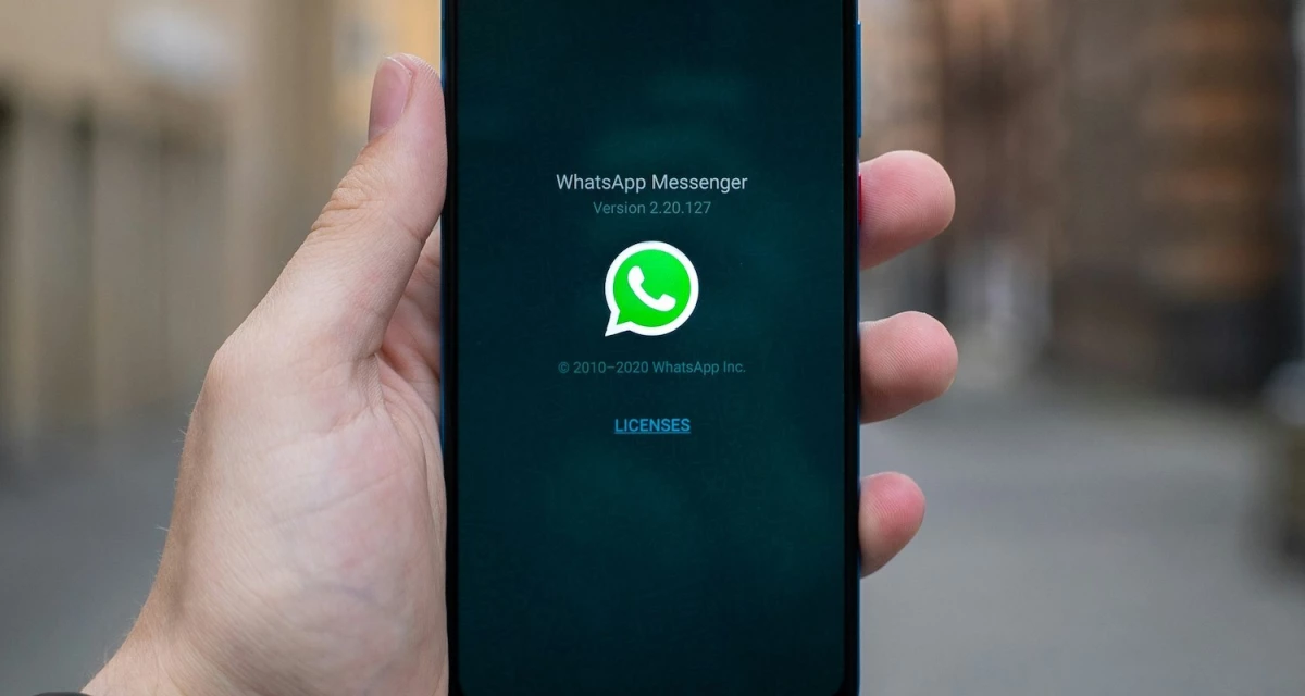 WhatsApp Messenger Splashscreen.